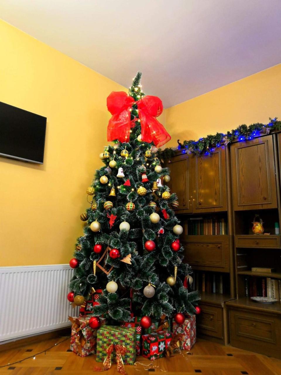 Lucky Family Hotel Тбилиси Экстерьер фото